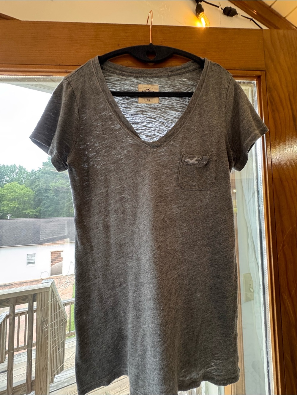 Hollister Men’s Gray V-Neck Pocket Tee